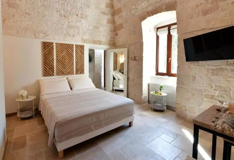 تختخواب و صبحانه Lamarossa Trulli&suites