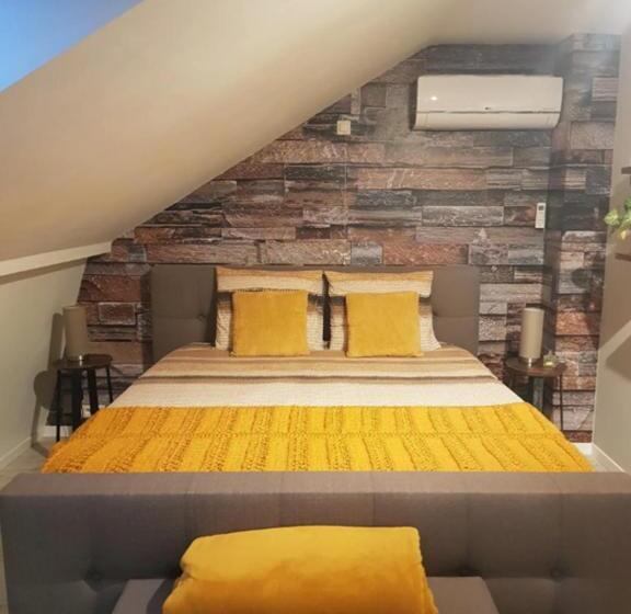 تختخواب و صبحانه Le Jardin