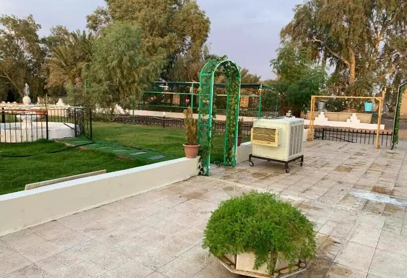 ホテル شالية ومزرعة نجمة وقمر