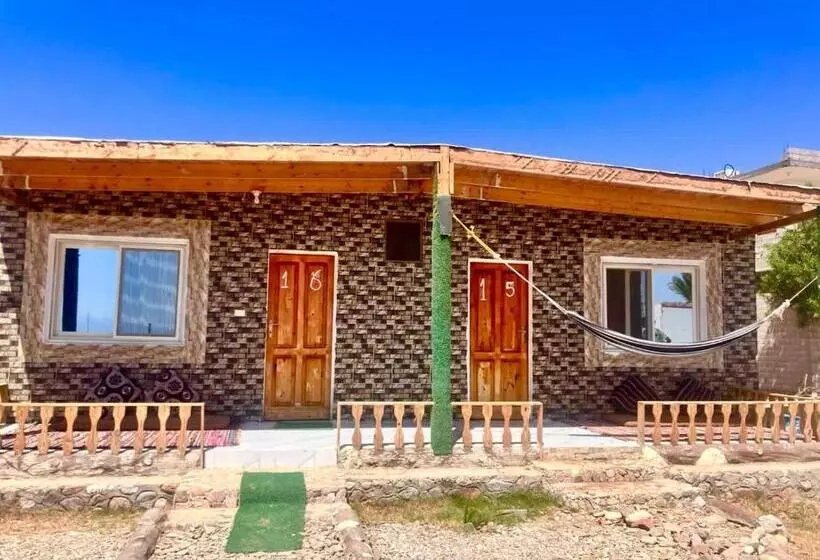 هتل Blue Beach Camp