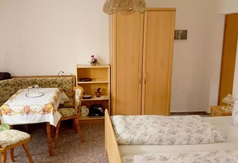 ホテル Landurlaub Bei Familie Mathen
