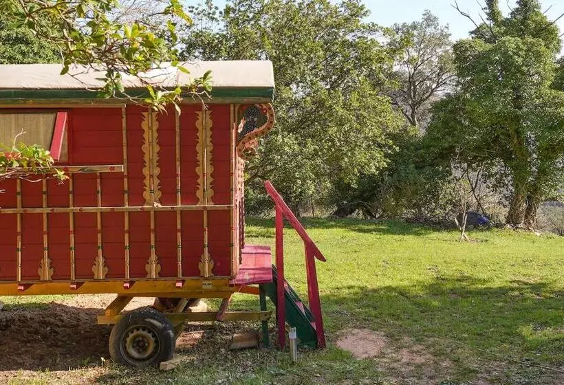 ホテル Roulotte Tout Confort à La Ferme Blandine