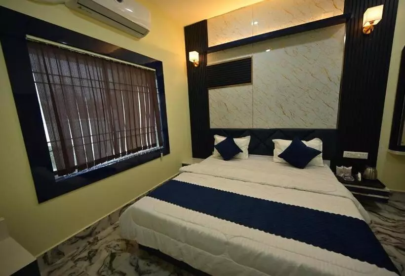 Hotelli The Vintage Plaza