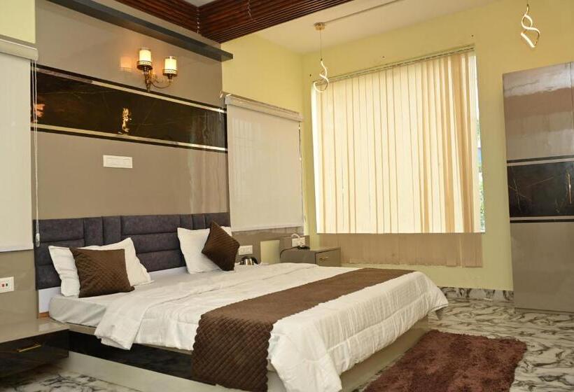 酒店 The Vintage Plaza