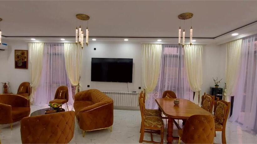 هتل Villa Gio Kvareli