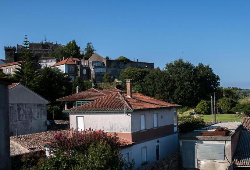 پانسیون Raianos