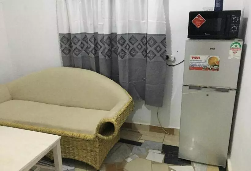 پانسیون Comfy Beachside Condo