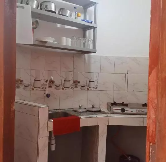 پانسیون Comfy Beachside Condo