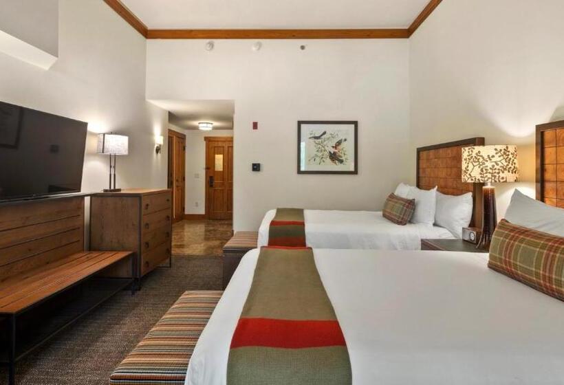 Resort 1124a 2 Bdrm The Pines Ski In Ski Out Lodge At Spruce Peak