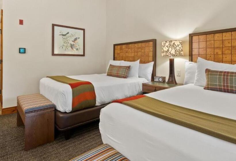 Resort 1124a 2 Bdrm The Pines Ski In Ski Out Lodge At Spruce Peak