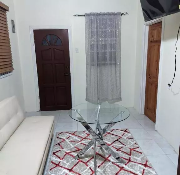 تختخواب و صبحانه 43 Dougville Melanie Ecd