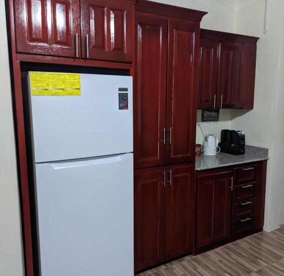 تختخواب و صبحانه 43 Dougville Melanie Ecd