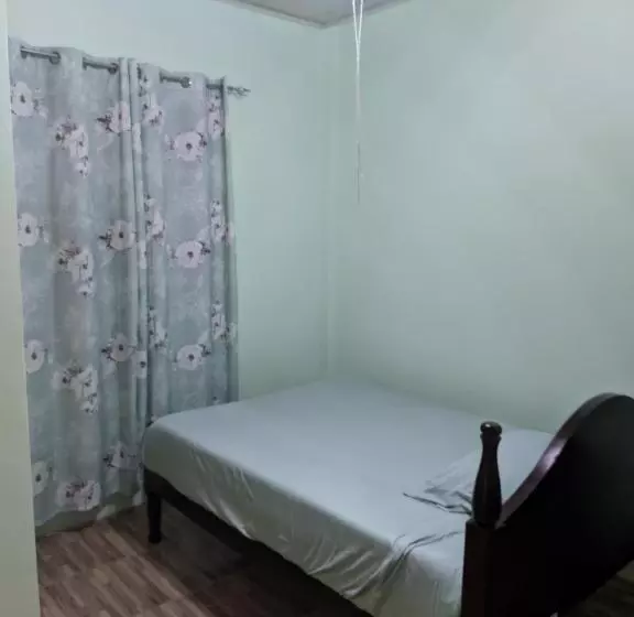 تختخواب و صبحانه 43 Dougville Melanie Ecd