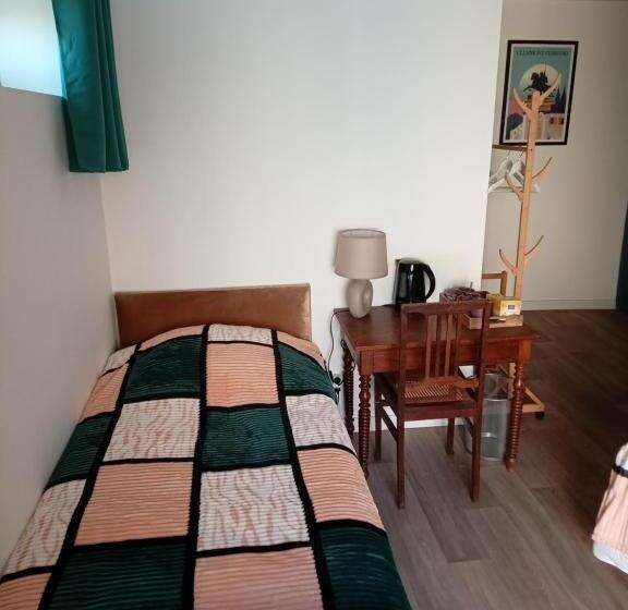 مبيت وإفطار Coté Bouble Chantelle 03140