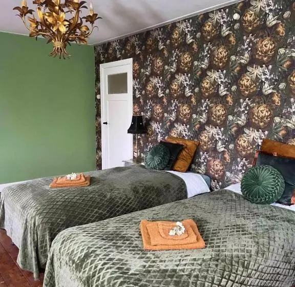 Aamiaismajoitus (B&B) Landhuis De Nieuwe Hof