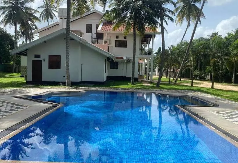 ベッドアンドブレックファースト Villa Di Angelo