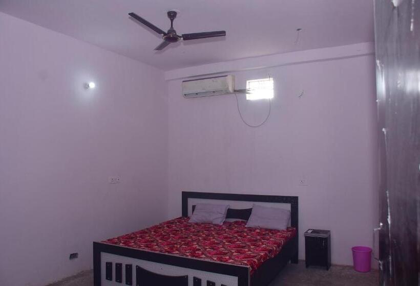 Golden Hotel And Restaurant