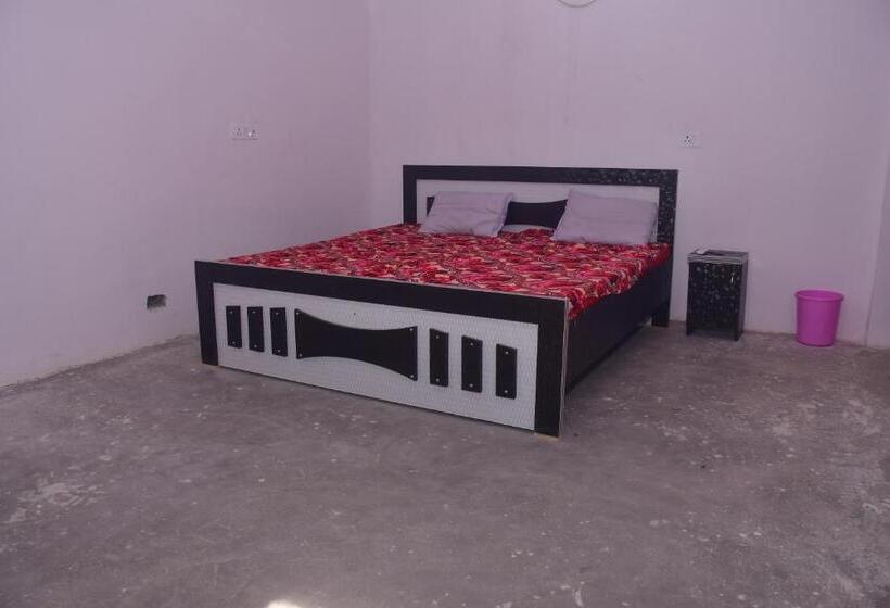 Golden Hotel And Restaurant