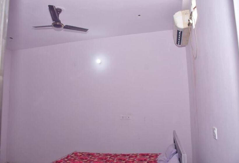 Golden Hotel And Restaurant