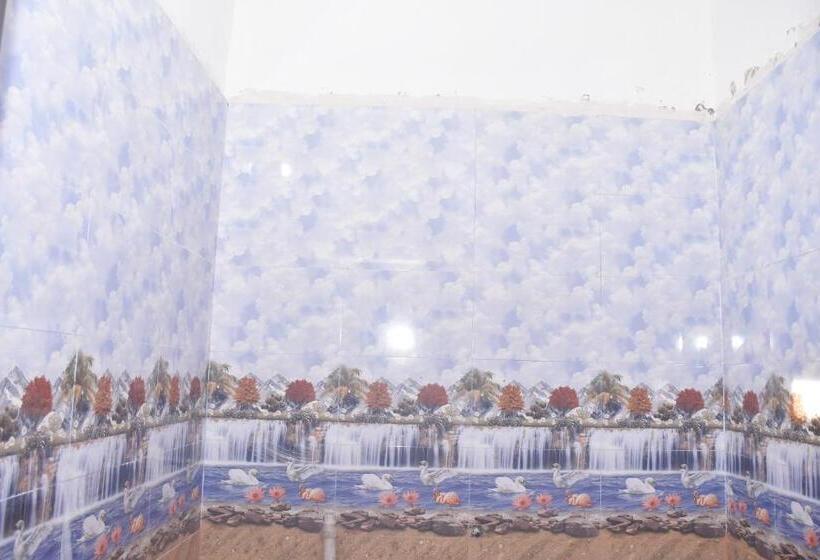 Golden Hotel And Restaurant