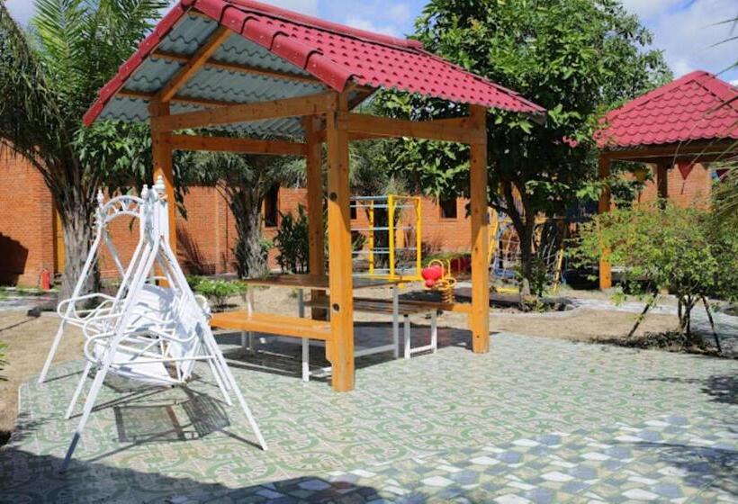 هتل The Lana Ho Tram Homestay