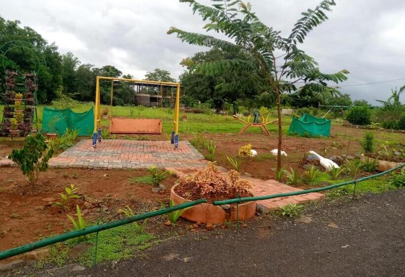 Hotel Wandr City Of Music