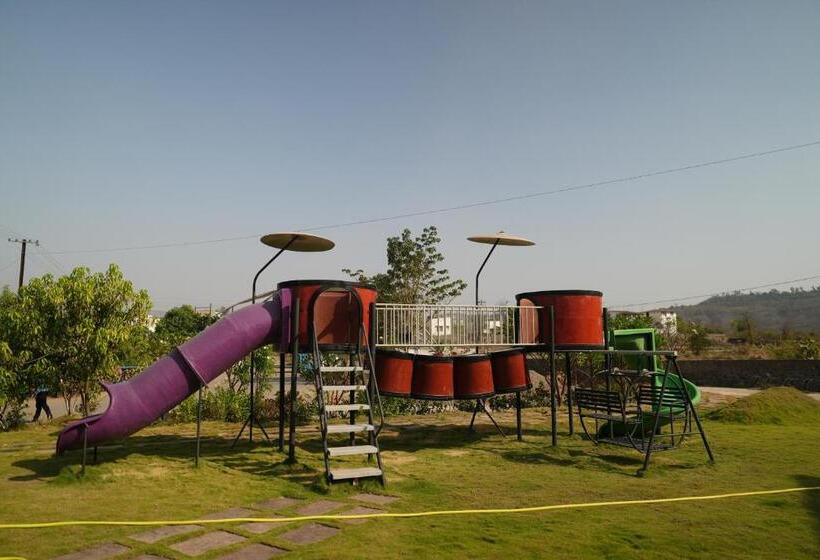 Hotel Wandr City Of Music