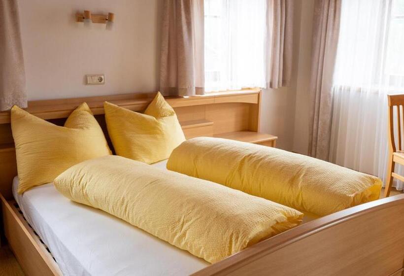 فندق Weberhof Toblach