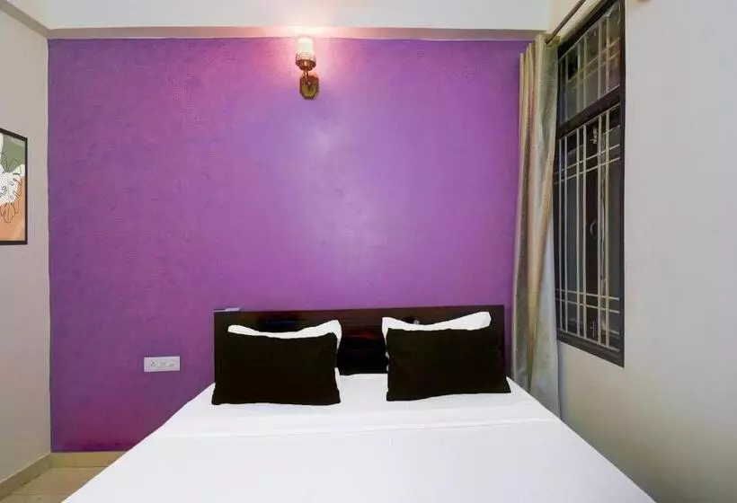 Hotelli O Pratap Palace