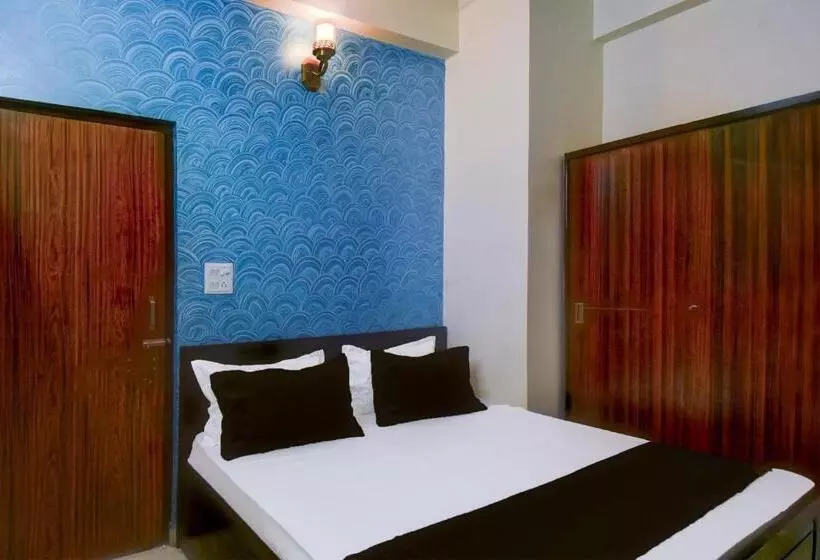 Hotelli O Pratap Palace