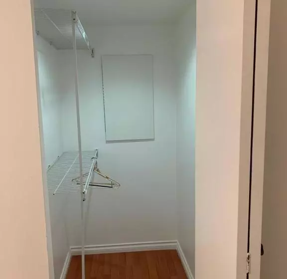 ペンション Exclusive Offer   A Special Deal Ending Soon!! Super Nice Location   Very Close To Yvr Airport And S