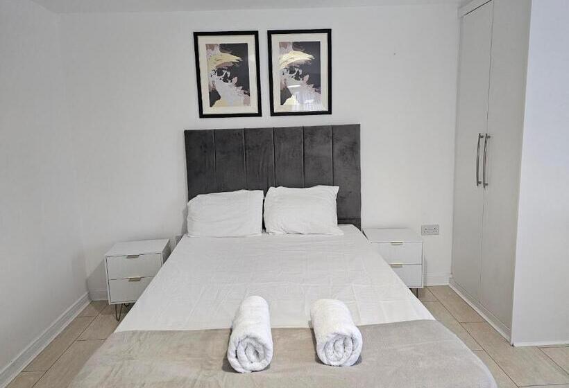 Pensione Fabulous Guest House In Dartford