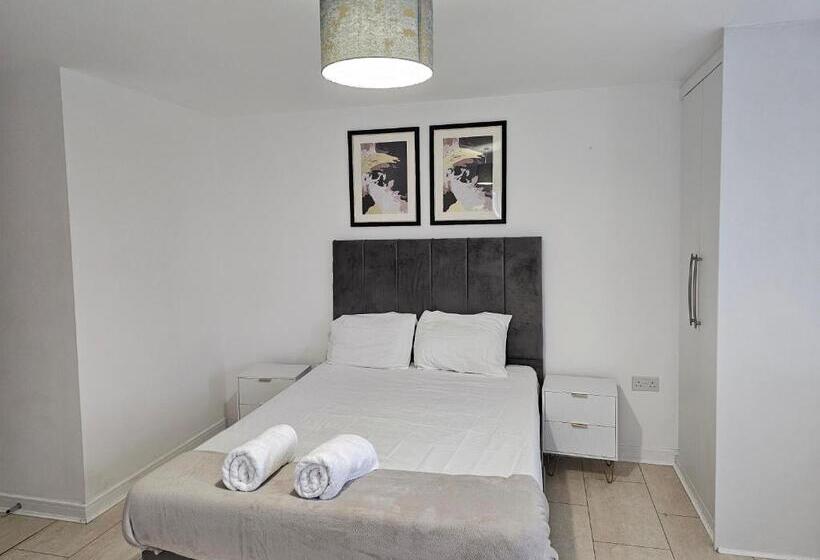 Pensione Fabulous Guest House In Dartford