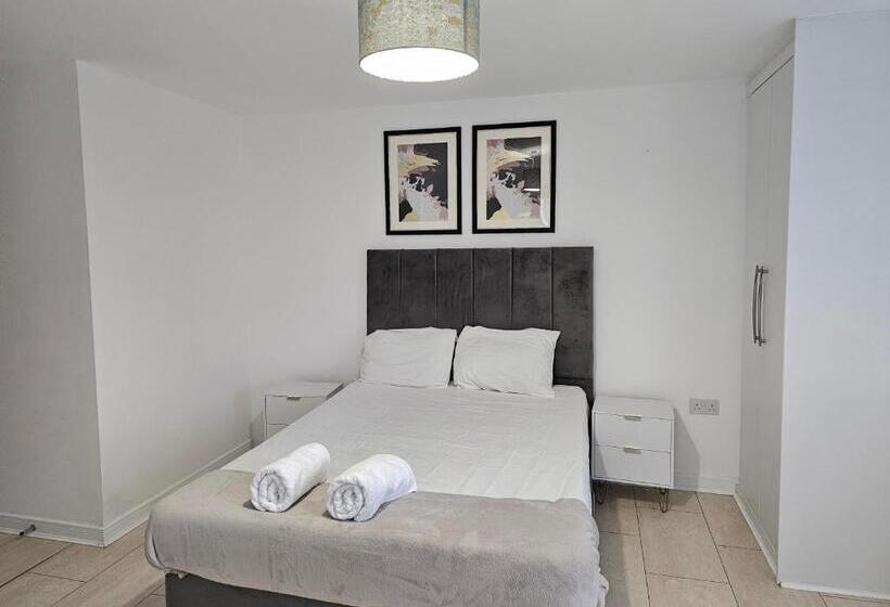 Pensione Fabulous Guest House In Dartford