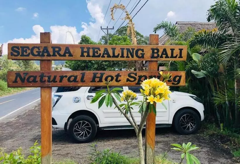 ペンション Glamping With Hot Spring