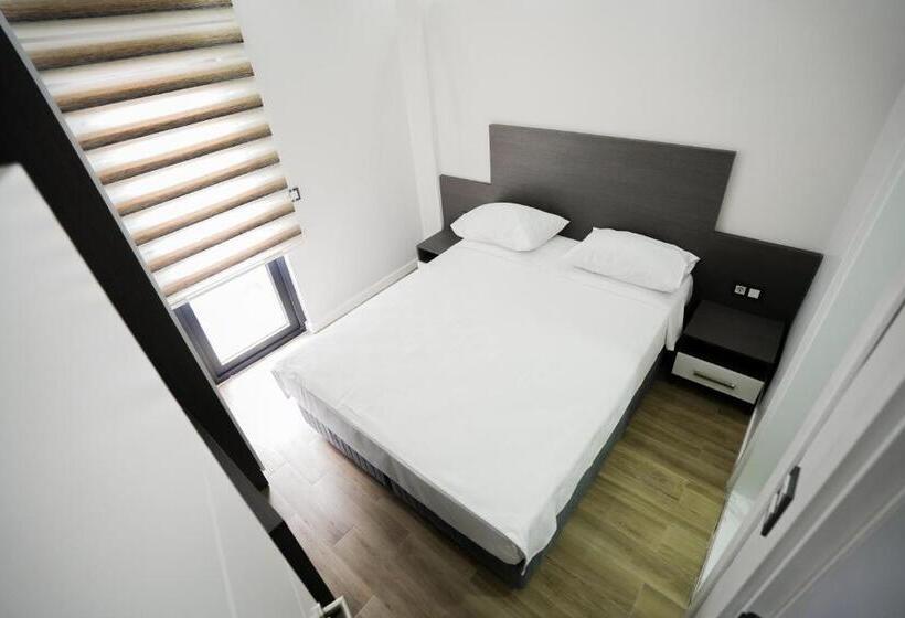 Saraydeluxepremium Otel