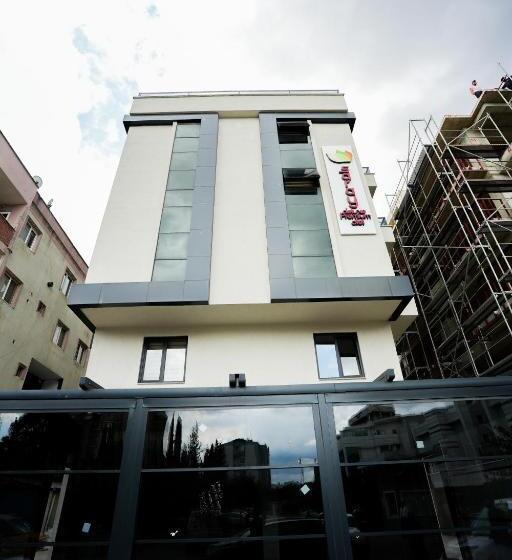 Saraydeluxepremium Otel