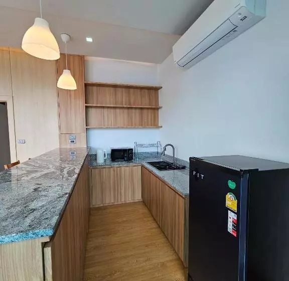 Sunrise Resort & Cafe   ซันไรส์ รีสอร์ท & คาเฟ่