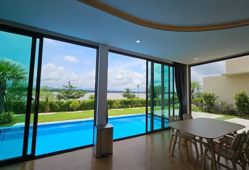 Sunrise Resort & Cafe   ซันไรส์ รีสอร์ท & คาเฟ่