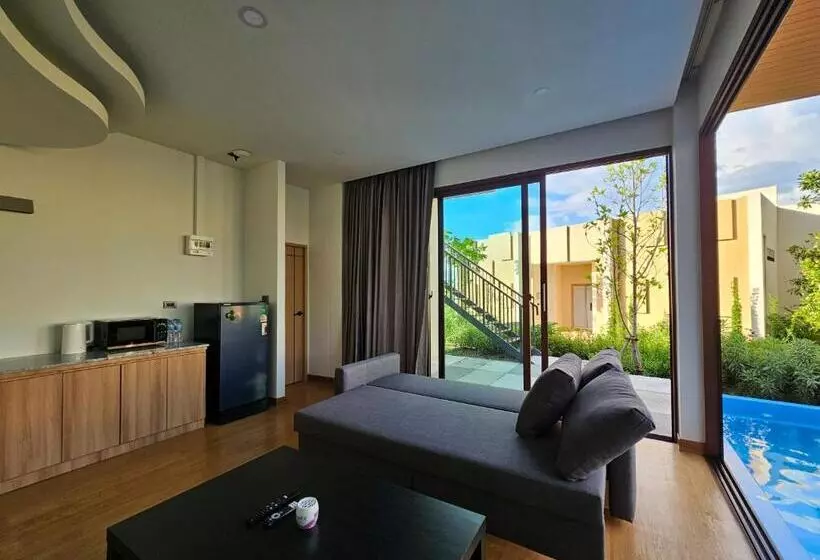 Sunrise Resort & Cafe   ซันไรส์ รีสอร์ท & คาเฟ่