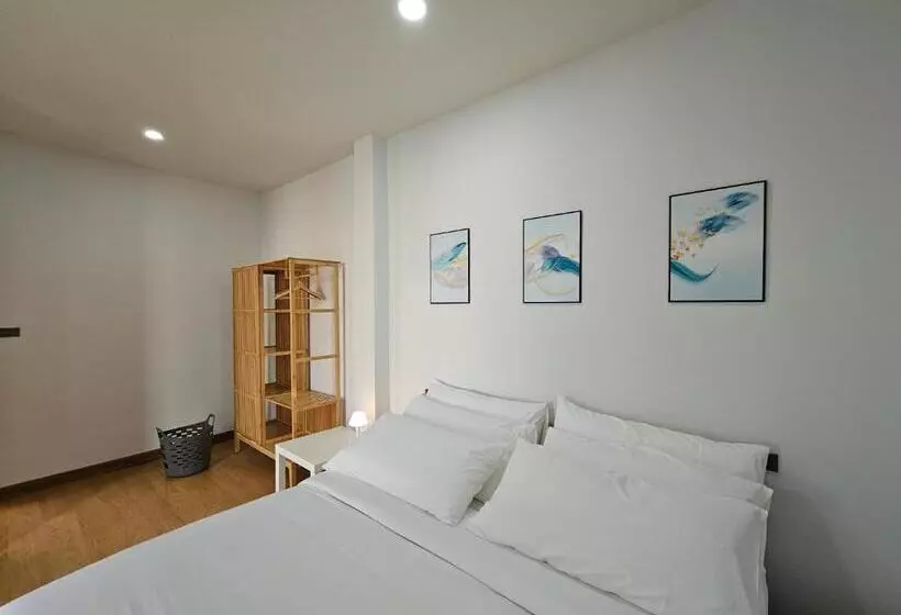 Sunrise Resort & Cafe   ซันไรส์ รีสอร์ท & คาเฟ่