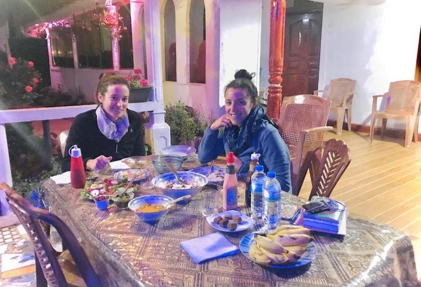 هاستل Fair View Holiday Home