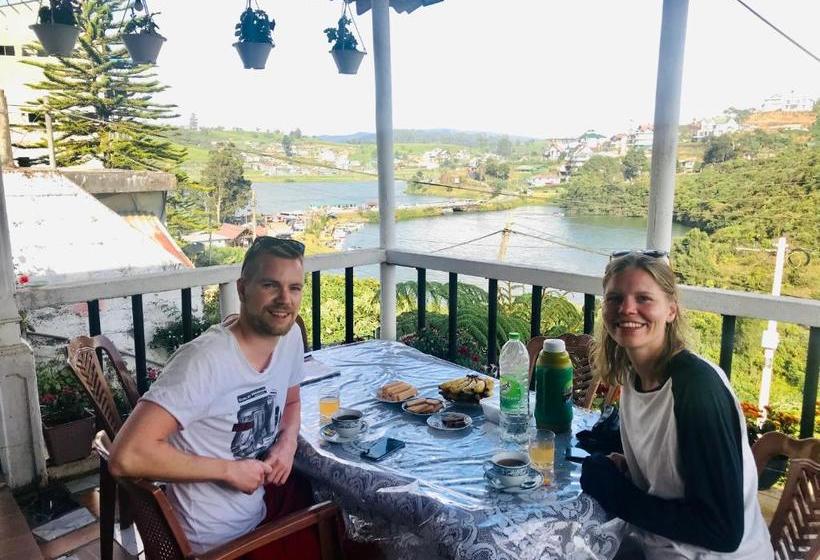 هاستل Fair View Holiday Home