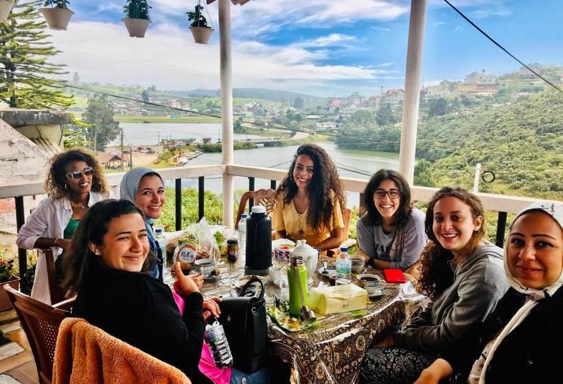 هاستل Fair View Holiday Home