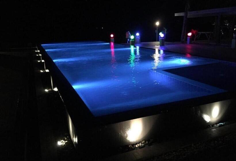 Baan Civilize Resort