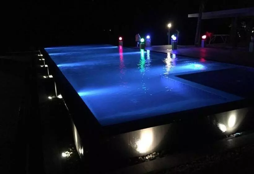 Baan Civilize Resort