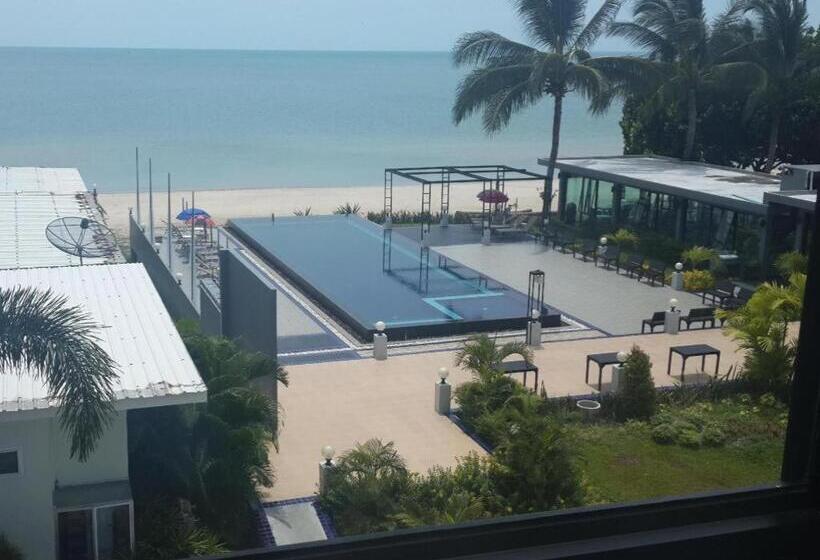 Baan Civilize Resort