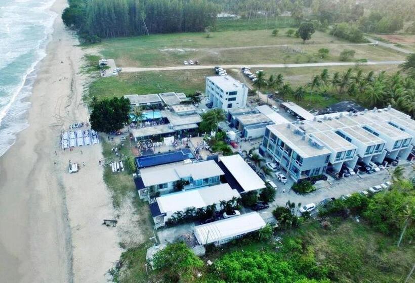 Baan Civilize Resort