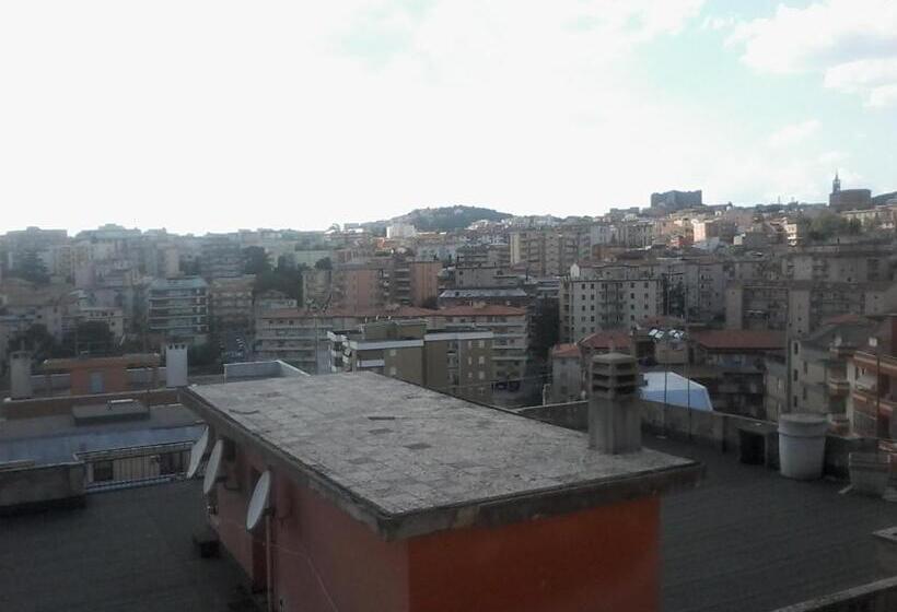 تختخواب و صبحانه Da Tore