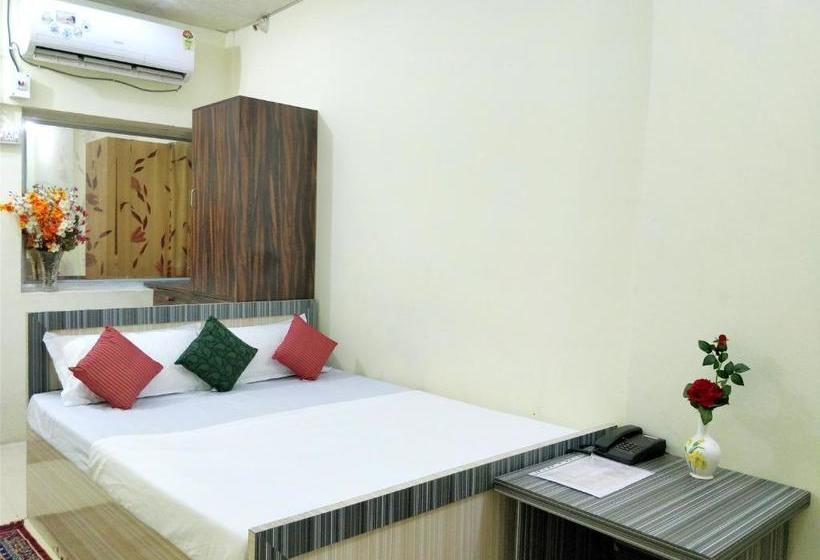 تختخواب و صبحانه Dhingra Residency